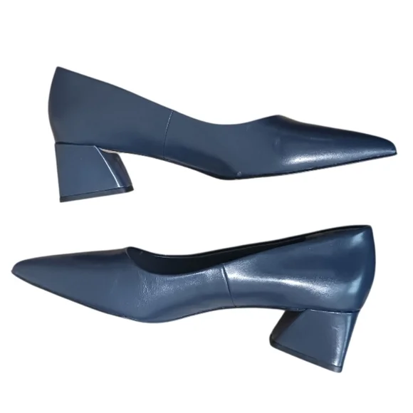 SOLD Franco Sarto Racer Pump Navy Block Heel - Picture 6 of 16